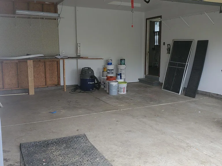 1864 Pine Grove Pl — Photo 2