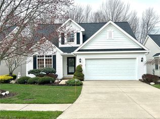 11218 Butternut Ln, North Royalton, OH