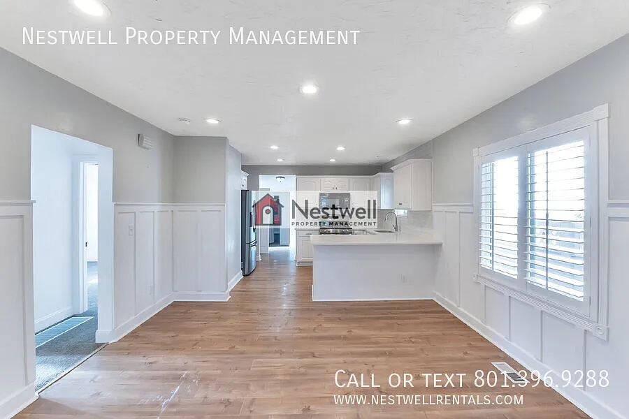 Beautiful 4-bed Home in Provo — Photo 3