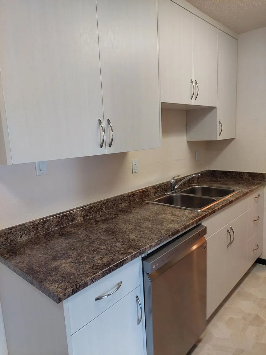 2541 Dingwall St #2-Bedroom photo 1
