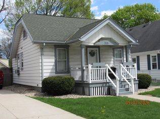308 N 70th St, Wauwatosa, WI 53213