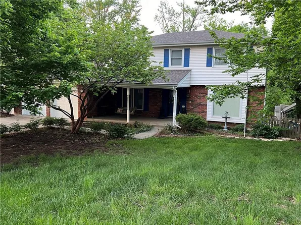 210 NW 59th St, Kansas City, MO 64118