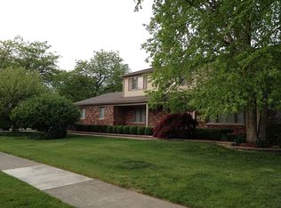 11542 Short Dr, Warren, MI 48093