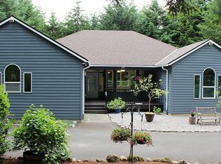 12133 SE Laughing Water Rd, Sandy, OR 97055