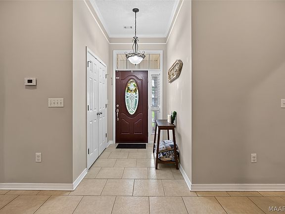 3rd image of 93 Clover Hill Dr