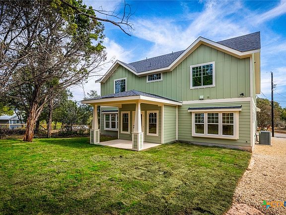 4th image of 1672 Hillcrest Frst