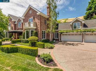 56 Merrill Cir N, Moraga, CA