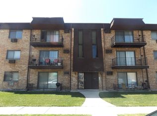384 Cornell Ave APT 3A, Calumet City, IL 60409