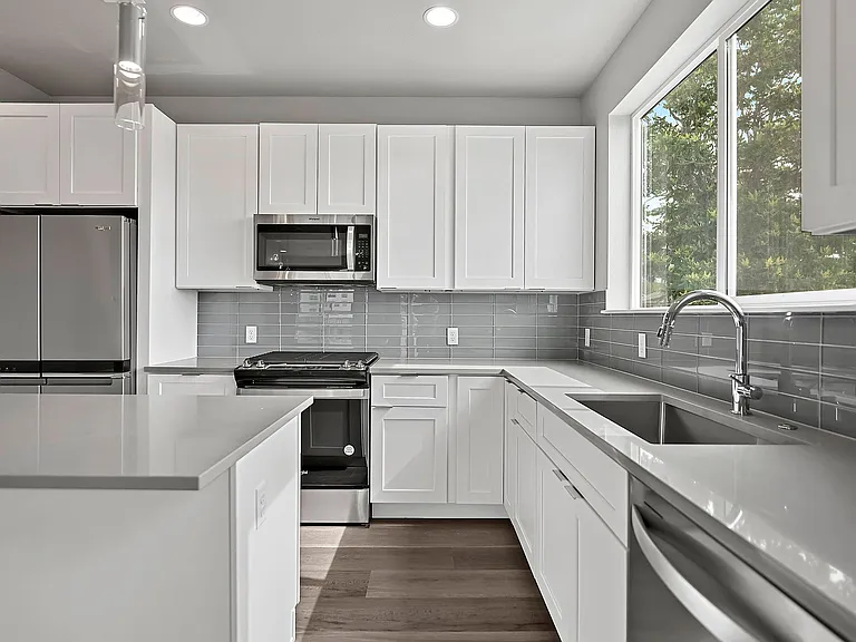 5355 W 12th Ave — Photo 4