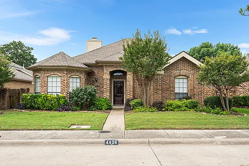 4406 Windward Cir Photo 1 4406 Windward Cir Photo 1