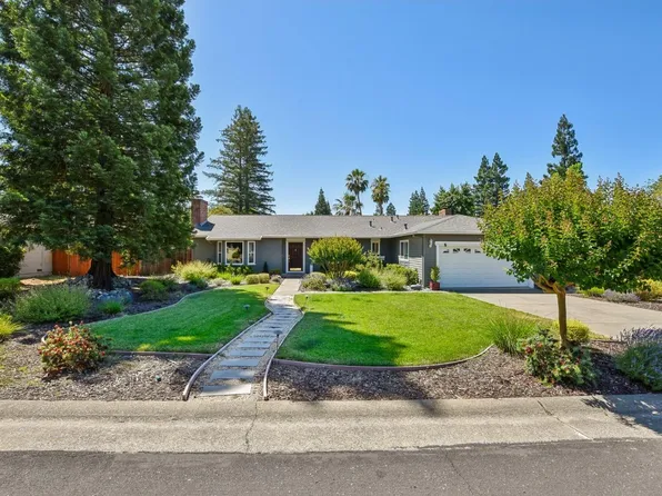 104 Coffee Berry Ct, Folsom, CA 95630