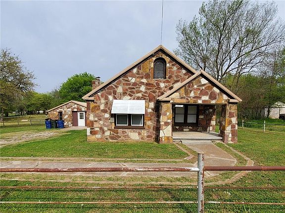 2nd image of 1400 Ideal St