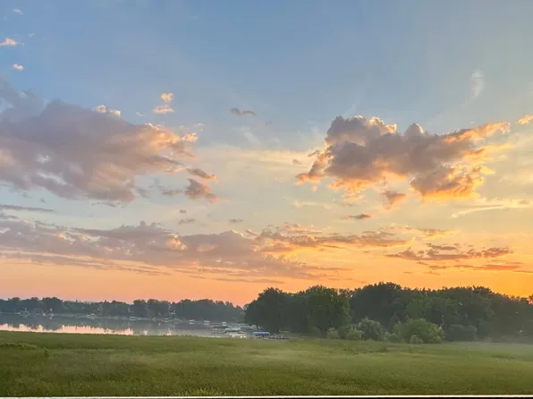 1304 W Medicine Lake Dr APT 309, Minneapolis, MN 55441