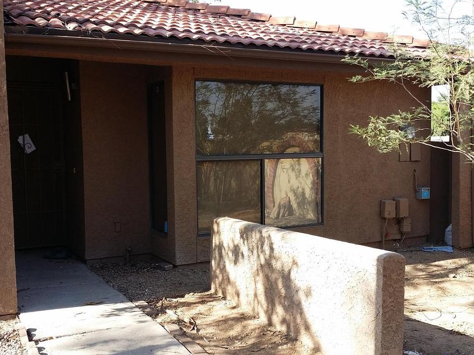 1st image of 3228 W Glendale Ave APT 121