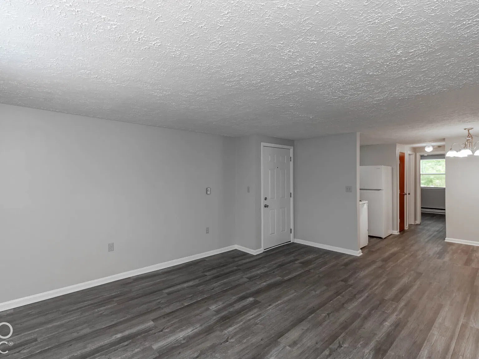 Studio, 5376 sqft, $900 — Photo 2