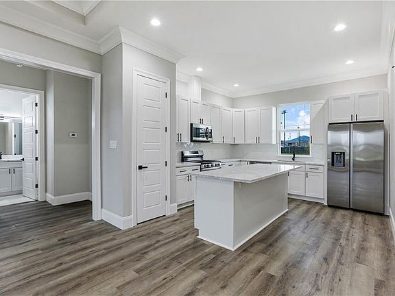 5th image of 3912 Chalona Dr