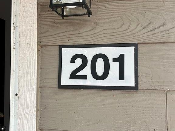 2nd image of 537 Sun Ridge Pl Unit 201