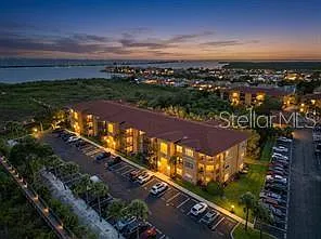2 bed, 2.0 bath, 1140 sqft, $1,800 — Photo 3