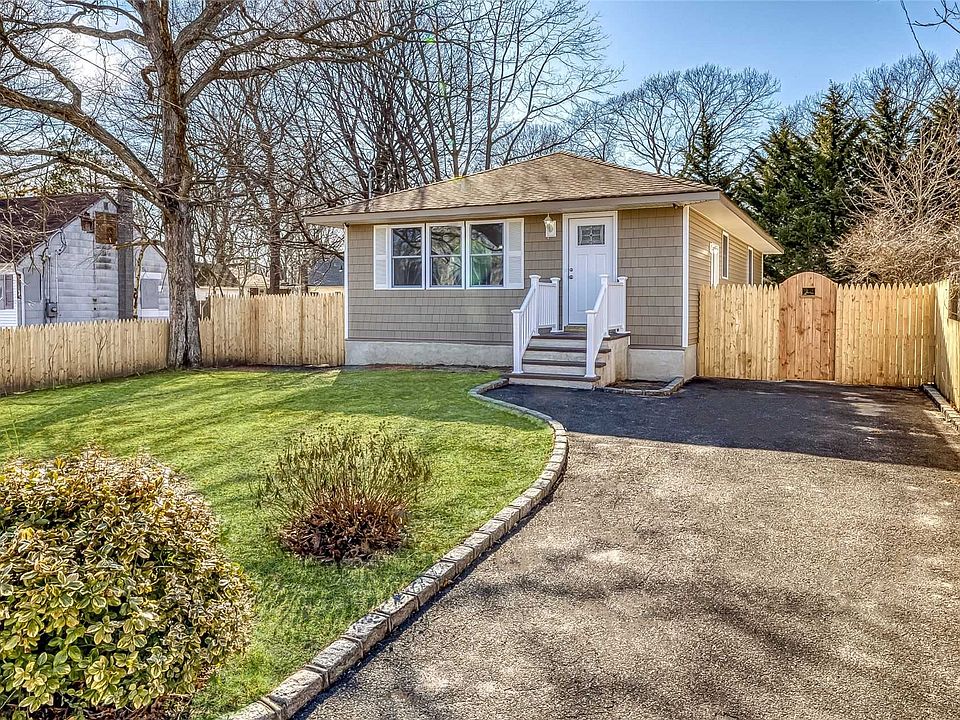 1st image of 16 Bonny Dr