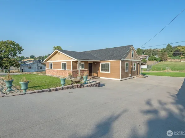 2331 NW Columbia Avenue, East Wenatchee, WA 98802
