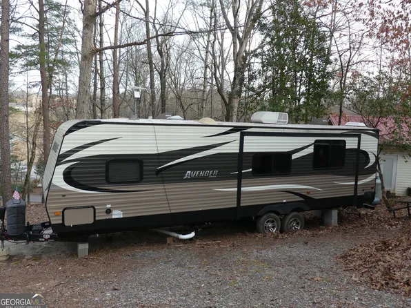 58 Candy Land Dr, Cleveland, GA 30528