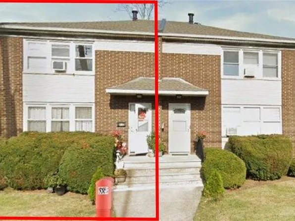 43 Narrows Rd, Staten Island, NY 10305