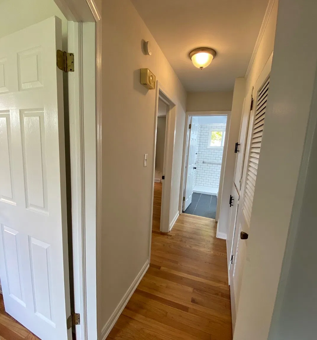 2 bed, 900 sqft, $1,350 — Photo 4