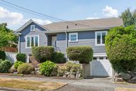 N 39th St-S2307-003.jpg