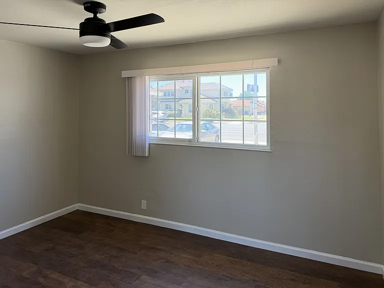 37128 Cedar Blvd — Photo 10