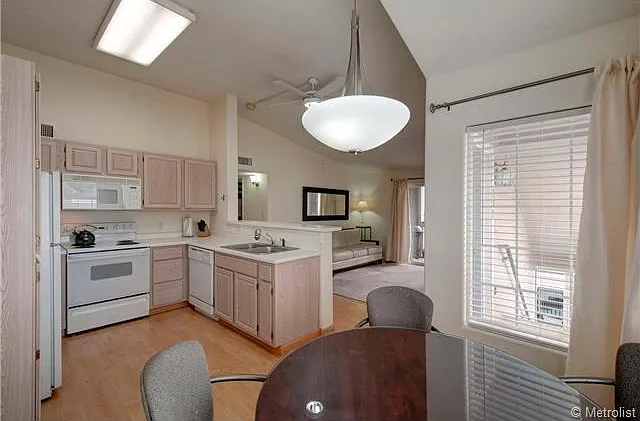 1196 Opal St #202 — Photo 6