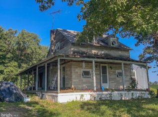 40 Chestnut Grove Rd, Shippensburg, PA 17257