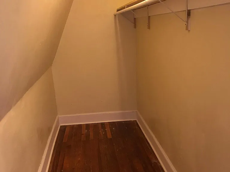 654 George St #3 — Photo 9