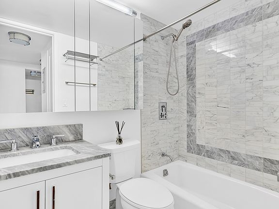 5th image of 200 E 94th St APT 625