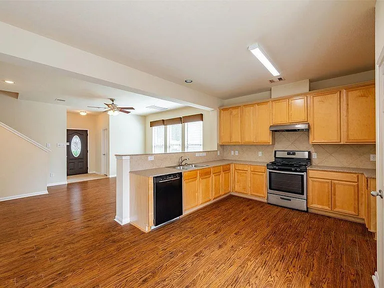 13103 Cressida Glen Ln — Photo 3