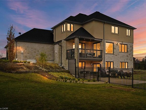 5th image of 125 Crewson Ct