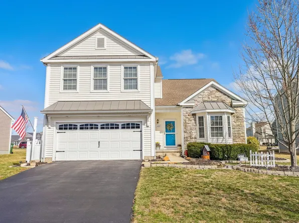 422 Triple Crown Way, Marysville, OH 43040
