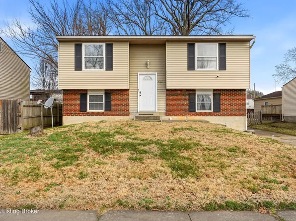 4705 Arroyo Trl, Louisville, KY 40229