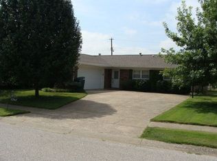 2262 Middleground Dr, Owensboro, KY 42301