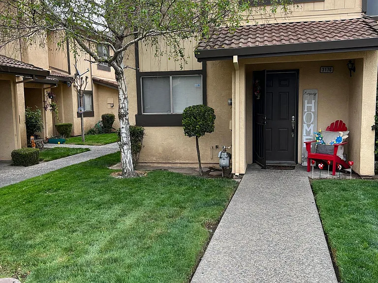 3170 Andre Ln — Photo 1