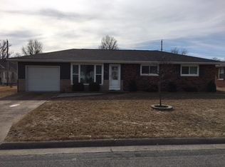 232 Summit St, Red Bud, IL 62278