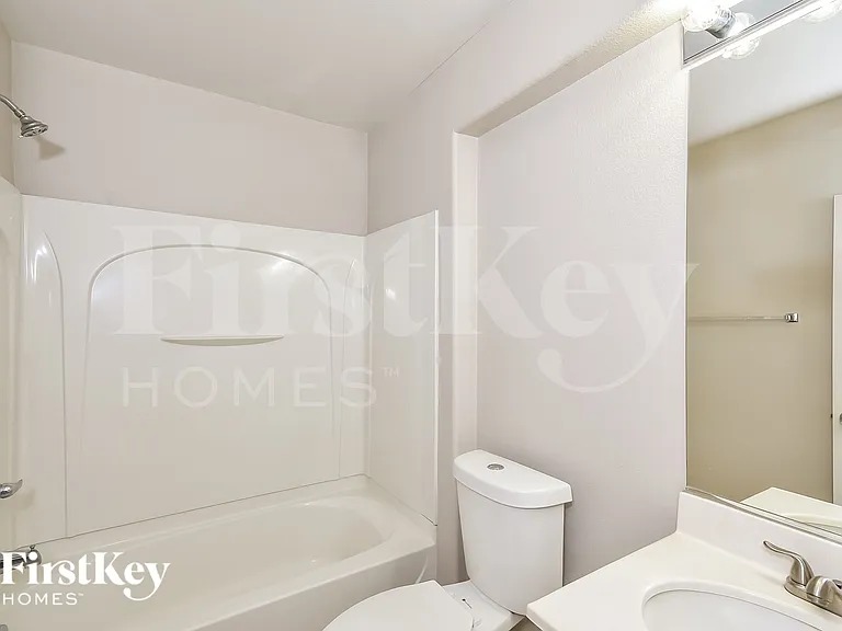 4822 Canary Diamond Ave — Photo 17