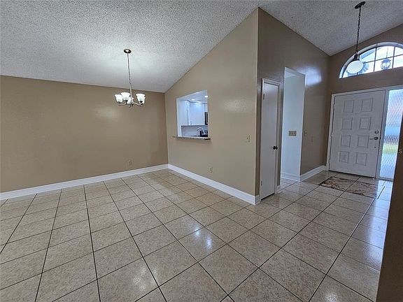 4th image of 1024 Whalebone Bay Dr
