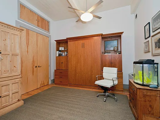 Sold by Sotheby's International Realty | media 25