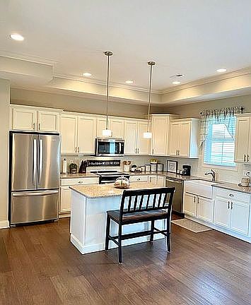 2nd image of 225 Eden Dr