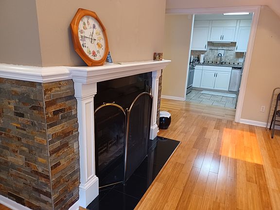 2nd image of 569 Ayrshire Way #F-1
