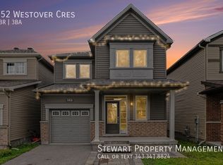 152 Westover Cres, Ottawa, ON K2T0K6