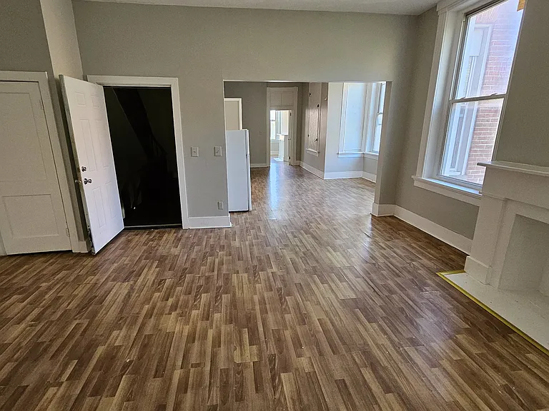 2129 Saint Paul St #2 — Photo 10