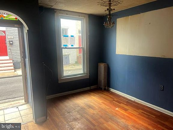 2nd image of 103 N Glover St