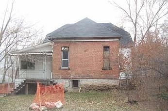 2nd image of 3175 Quincy Ave