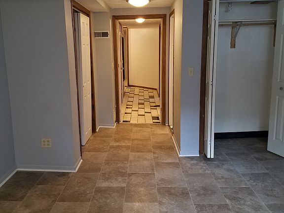 5th image of 6442 N College Ave